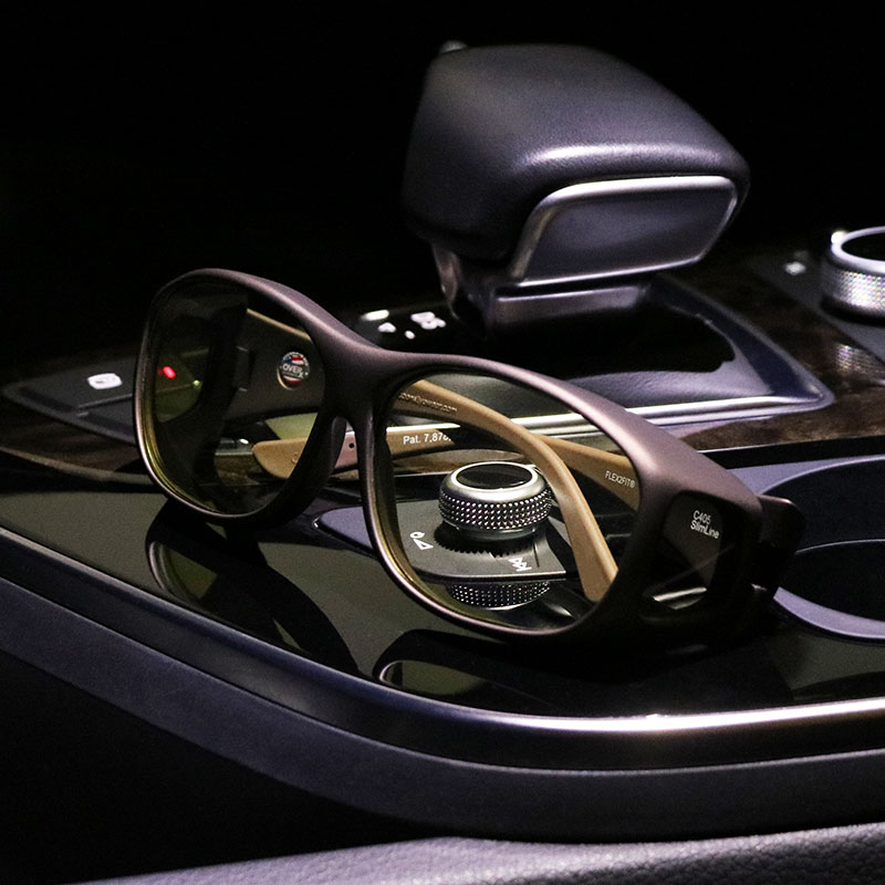 C405T_Cocoons-SlimLine-M-Sand-Frame-Twilight-Lenses